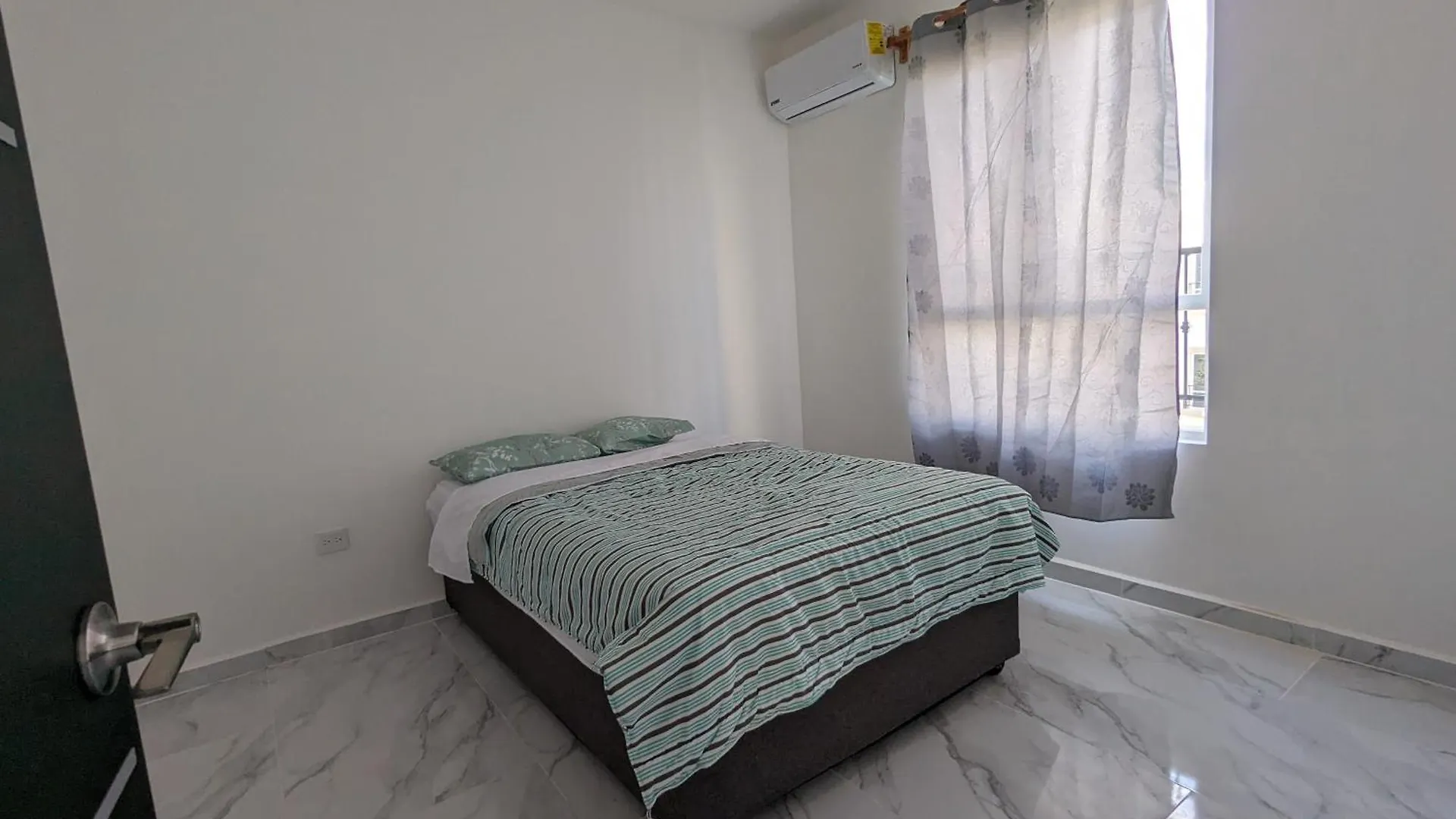 טולום Casa Luna 0*,